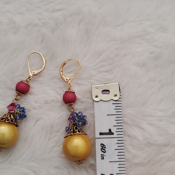 Cache Drop Earrings NWOT! - Picture 8 of 8
